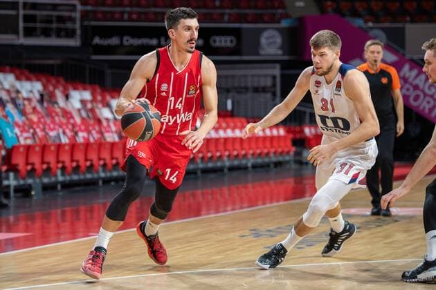 Nihad Djedovic 14 (FC Bayern), Rokas Giedraitis 31 (Baskonia Vitoria-Gasteiz), FC Bayern Basketball vs. Baskonia Vitoria-Gasteiz, Basketball, Euroleague, 18.12.2020 Muenchen Bayern Deutschland