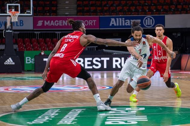 Jalen Reynolds 8 (FC Bayern), !v1!, FC Bayern Basketball vs. Baskonia Vitoria-Gasteiz, Basketball, Euroleague, 18.12.2020 Muenchen Bayern Deutschland
