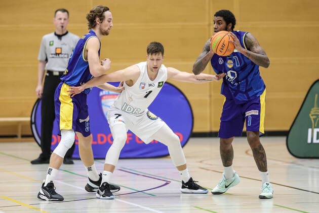 ART Giants Duesseldorf gegen EN Baskats Schwelm, 19.11.2020 Duesseldorf gegen Schwelm ART Giants Duesseldorf gegen EN Baskats Schwelm, 19.11.2020 Copyright: xBEAUTIFULxSPORTS KennyxBeelex