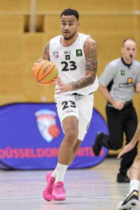 ART Giants Duesseldorf gegen EN Baskats Schwelm, 19.11.2020 Shawn Gulley (23) Dueseldorfer Forward ART Giants Duesseldorf gegen EN Baskats Schwelm, 19.11.2020 Copyright: xBEAUTIFULxSPORTS KennyxBeelex