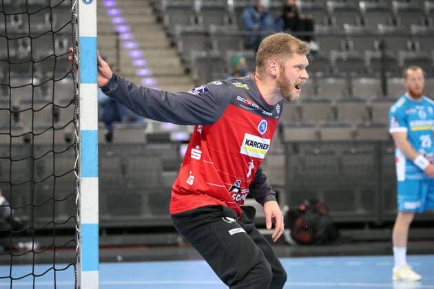 19.12.20 TVB Stuttgart - THW Kiel Deutschland, Stuttgart, 19.12.2020, Handball, DKB Bundesliga, Saison 2020 2021, TVB Stuttgart - THW Kiel: Johannes Bitter (TVB Stuttgart).