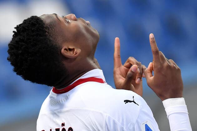 Rafael Leao of AC Milan celebrates after scoring the goal of 0-1 during the Serie A football match between US Sassuolo and AC Milan at Citta del Tricolore stadium in Reggio Emilia (Italy), December 20th 2020. Photo Andrea Staccioli Insidefoto andreaxstaccioli