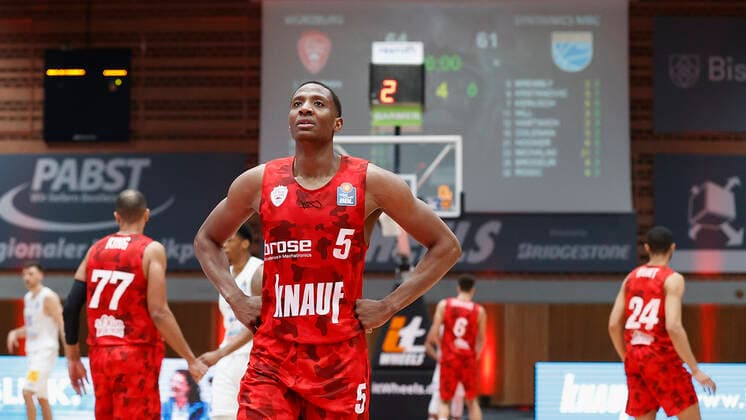 Deutschland, Wuerzburg, s.Oliver Arena, 20.12.2020, emspor, emonline, despor, deonline, s.Oliver Wuerzburg vs. SYNTAINICS MBC, Basketball, BBL Bild: v. li. Enttaeuschung bei Justin Sears (s.Oliver Wuerzburg) Copyright: HMBxMedia xHeikoxBecker
