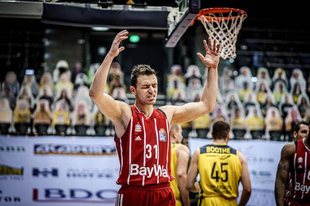 easyCredit BBL: 7. Spieltag: EWE Baskets - FC Bayern Basketball Basketball Oldenburg 20.12.2020 Saison 2020 2021 easyCredit BBL: 7. Spieltag: EWE Baskets - FC Bayern München Basketball Zan Sisko (München, No.31) nur redaktionelle Verwendung - kommerzielle Verwendung Nutzung nur nach Absprache mit dem Fotografen Oldenburg Deutschland