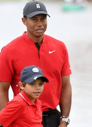 December 20, 2020, Orlando, Florida, United States: Tiger Woods and his son Charlie leave the course after finishing the final round of the 2020 PNC Championship golf tournament at the Ritz-Carlton Golf Club. .Justin Thomas and his father Mike finished in first place and Woods and his son finished seventh. Orlando United States - ZUMAs197 20201220_zaa_s197_162 Copyright: xPaulxHennessyx