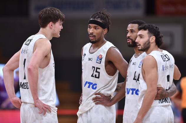 Maik Kotsar (Hamburg Towers), Terry Allen, Bryce Taylor (Hamburg Towers), Maximilian Max DiLeo (L-R), GER, Basketball, Bundesliga, BBL, BG Goettingen - Hamburg Towers, 20.12.2020, Basketball, Bundesliga, BBL, BG Goettingen -Hamburg Towers, 20.12.2020 Goettingen Copyright: xSippel xEibner-Pressefotox EP_rsl