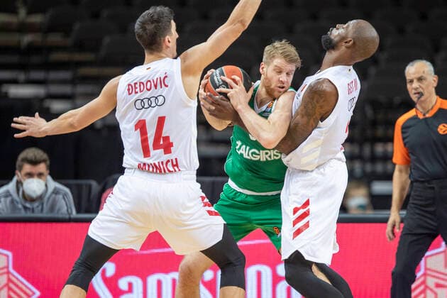 2020-12-23 Kaunas Lithuania. Basketball team Zalgiris Kaunas plays vs Bayern Munich Euroleague game at Zalgiris arena in Kaunas on Wednesday 23 of December 2020. THOMAS WALKUP, NIHAD DEDOVIC. KAUNAS Lithuania  Copyright: xKarolisxKavolelisx Euroleague basketball