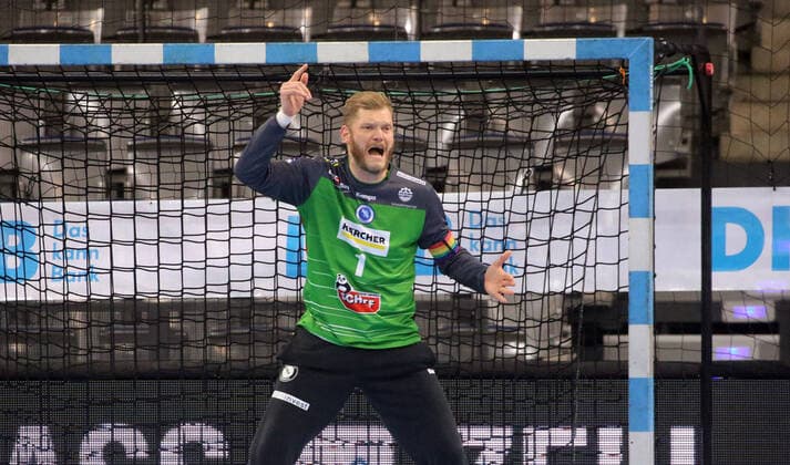 26.12.20 TVB Stuttgart - Bergischer HC Deutschland, Stuttgart, 26.12.2020, Handball, DKB Bundesliga, Saison 2020 2021, TVB Stuttgart - Bergischer HC: Johannes Bitter (TVB Stuttgart).