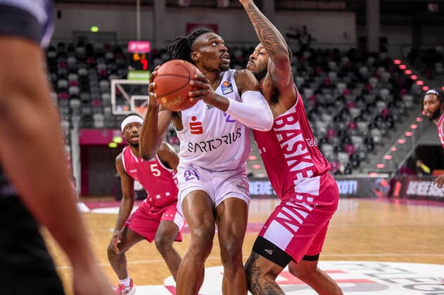 easyCredit BBL, Telekom Baskets Bonn vs. BG Goettingen, 27.12.2020 Ron Jackson Jr. (BG Goettingen 21), easyCredit BBL, Telekom Baskets Bonn vs. BG Goettingen am 27.12.2020 im Telekom Dome Bonn, Bonn (Nordrhein-Westfalen) Copyright: xBEAUTIFULxSPORTS Mueller-Laschetx