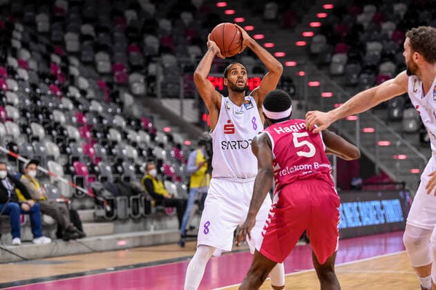 easyCredit BBL, Telekom Baskets Bonn vs. BG Goettingen, 27.12.2020 Akeem Vargas (BG Goettingen 8), easyCredit BBL, Telekom Baskets Bonn vs. BG Goettingen am 27.12.2020 im Telekom Dome Bonn, Bonn (Nordrhein-Westfalen) Copyright: xBEAUTIFULxSPORTS Mueller-Laschetx