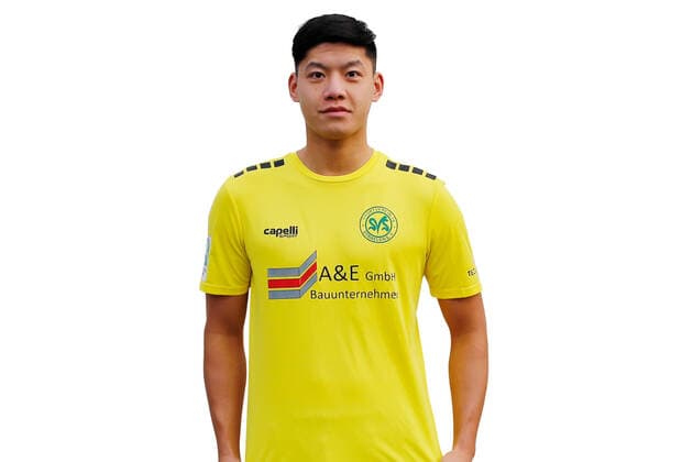 Straelen, Deutschland 20. Dezember 2020: Regionalliga West - 2020 2021 - SV Straelen - Teamfoto Duc Anh Nguyen Nhu (SV Straelen) Stadion an der Roemerstrasse Nordrhein Westfalen Copyright: xFotostandx xvanxderxVeldenx