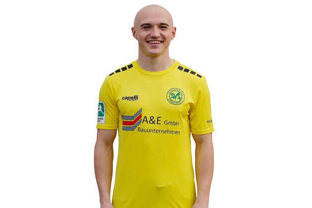 Straelen, Deutschland 20. Dezember 2020: Regionalliga West - 2020 2021 - SV Straelen - Teamfoto Vedran Beric (SV Straelen) Stadion an der Roemerstrasse Nordrhein Westfalen Copyright: xFotostandx xvanxderxVeldenx