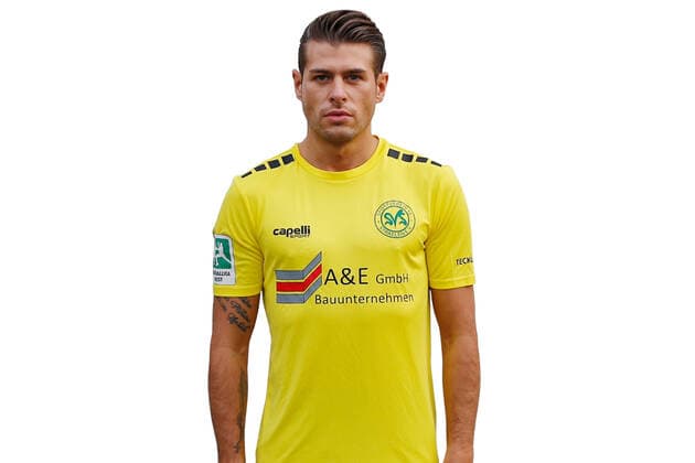 Straelen, Deutschland 20. Dezember 2020: Regionalliga West - 2020 2021 - SV Straelen - Teamfoto Fabio-Daniel Simones Ribeiro (SV Straelen) Stadion an der Roemerstrasse Nordrhein Westfalen Copyright: xFotostandx xvanxderxVeldenx