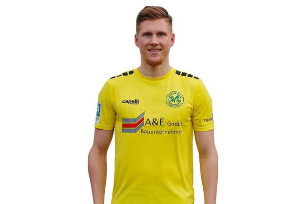 Straelen, Deutschland 20. Dezember 2020: Regionalliga West - 2020 2021 - SV Straelen - Teamfoto Maximilian Funk (SV Straelen) Stadion an der Roemerstrasse Nordrhein Westfalen Copyright: xFotostandx xvanxderxVeldenx