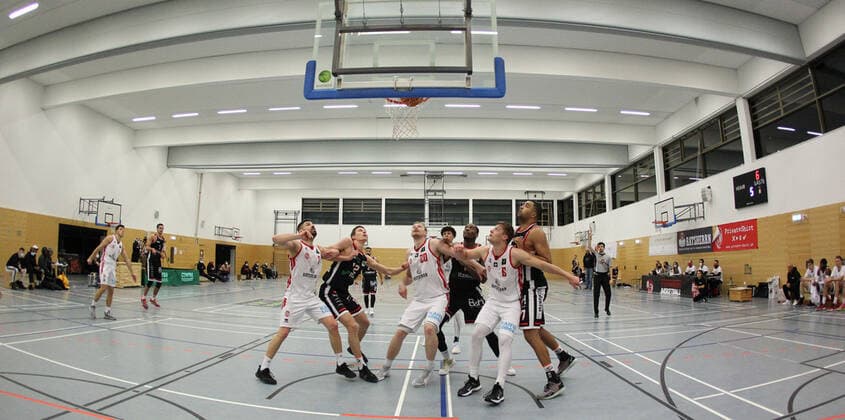ProB BARMER 2. Basketball Bundesliga, 11. Spieltag, ETV Hamburg - Itzehoe Eagles (79:90), Symbolfoto Basketball, Symbolbild Basketball. Eimsbüttel Hamburg