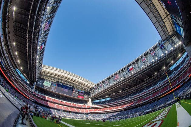 December 6, 2020: A general view of NRG Stadium with the roof open during the 2nd quarter of an NFL, American Football Herren, USA football game between the Indianapolis Colts and the Houston Texans in Houston, TX. The Colts won the game 26 to 20... CSM Houston U.S. - ZUMAc04_ 20201206_zaf_c04_271 Copyright: xTraskxSmithx