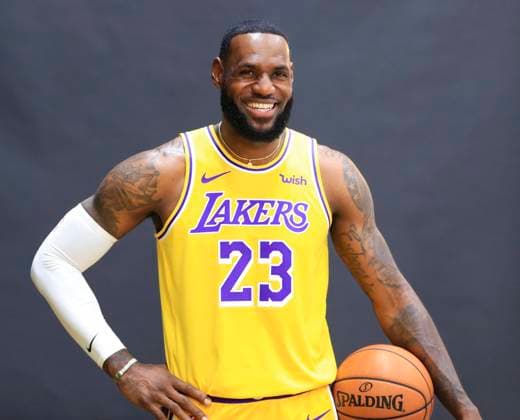 (201229) -- BEIJING, Dec. 29, 2020 -- Lebron James of Los Angeles Lakers poses for a picture during media day in Los Angeles, the United States, Sept. 27, 2019. The 36-year-old James led the Los Angles Lakers to win the NBA, Basketball Herren, USA 2019-20 season with an average of 29.8 points, 11.8 rebounds, and 8.5 assists in the finals, crowned his fourth NBA finals MVP. )TOP 10 WORLD SPORTS PERSONALITIES IN 2020 TOP 10 WORLD SPORTS PERSONALITIES IN 2020 LixYing 