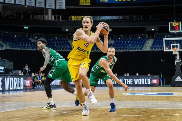 Basketball Berlin 29.12.2020 Saison 2020 2021 Euroleague Regular Season Round 17 Alba Berlin vs Zalgiris Kaunas Luke Sikma (Alba Berlin, No.43)