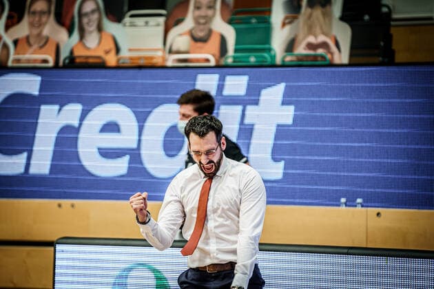 easyCredit BBL: 10. Spieltag: Rasta Vechta - EWE Baskets Basketball Oldenburg 30.12.2020 Saison 2020 2021 easyCredit BBL: 10. Spieltag: Rasta Vechta - EWE Baskets Thomas Paech, Headcoach RASTA Vechta nur redaktionelle Verwendung - kommerzielle Verwendung Nutzung nur nach Absprache mit dem Fotografen Vechta Deutschland