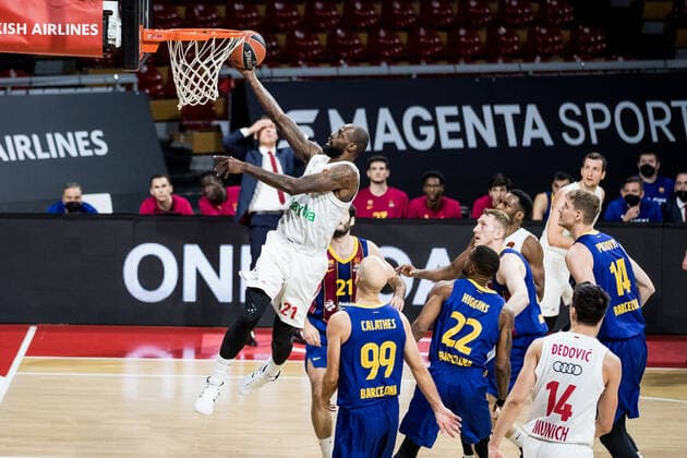 Turkish Airlines EuroLeague; FC Bayern Basketball - FC Barcelona, Barca 30.12.2020 James Gist (FC Bayern, 21) Turkish Airlines EuroLeague; FC Bayern Basketball - FC Barcelona; Audi Dome, Muenchen (Bayern) Copyright: xBEAUTIFULxSPORTS Wunderlx