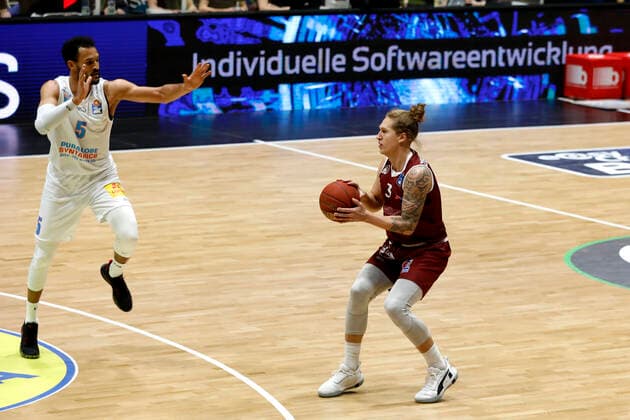 30.12.2020, easyCredit Basketball Bundesliga, BBL, Saison 2020 2021, Herren, Chemnitz Niners - Syntainics MBC Malte Ziegenhagen, Niners Chemnitz Chemnitz Messe Chemnitz Sachsen Germany