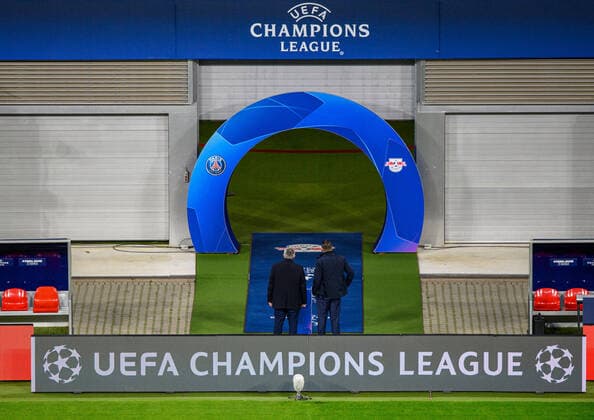 Impression aus der Red Bull Arena vor dem Spiel UEFA Champions League 2020 21, 3. Spieltag: RB Leipzig - PSG Paris Saint Germain 2:1 am 4. November 2020 Red Bull Arena, Leipzig. RB Leipzig - Paris Saint Germain