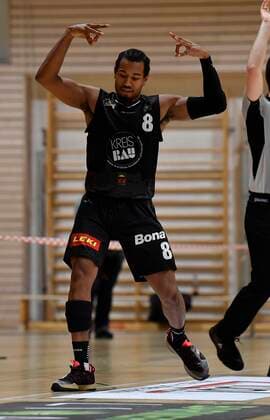 02.01.2021 - Basketball - Saison 2020 2021 - 2. Bundesliga Pro-A - 07. Spieltag: Kirchheim Knights - Nürnberg Falcons Basketball Club NBC - - Kyle Mitchel Leufroy (8, Kirchheim Knights ) Jubel Freude nach Drei-Punkte-Wurf