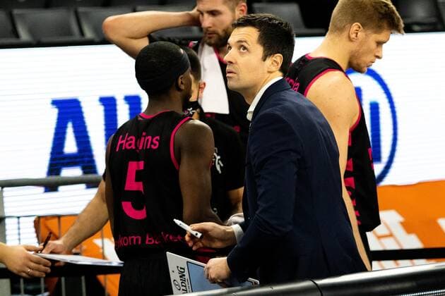 Igor Jovovic ( Telekom Baskets Bonn HeadCoach) GER, Ratiopharm Ulm vs. Telekom Baskets Bonn, easycredit 1.Bundesliga Basketball, 11.Spieltag, Saison 2020 21, 02.01.2021 Ratiopharm Ulm vs. Telekom Baskets Bonn, Basketball Neu-Ulm Copyright: xEibner-Pressefoto RogerxBuerkex EP_EER