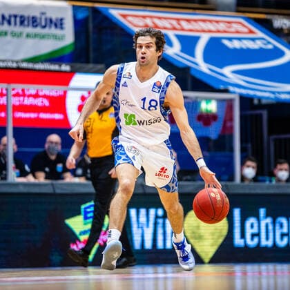 waehrend der Begegnung Saison 2020-2021 (Herren) in der EasyCredit Bundesliga zwischen Syntainics MBC und Fraport Skyliners in der Stadthalle Weissenfels am 2. January 2021 in Weissenfels, Sachsen Anhalt, Deutschland