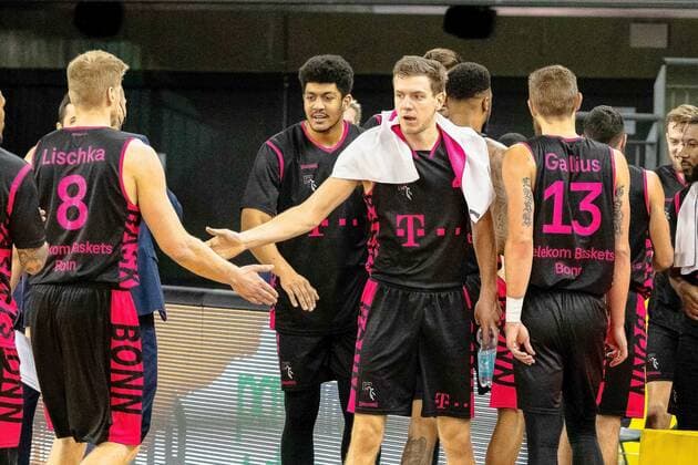 Enttäuschung bei den Telekom Baskets GER, Ratiopharm Ulm vs. Telekom Baskets Bonn, easycredit 1.Bundesliga Basketball, 11.Spieltag, Saison 2020 21, 02.01.2021 Ratiopharm Ulm vs. Telekom Baskets Bonn, Basketball Neu-Ulm Copyright: xEibner-Pressefotox EP_RBE