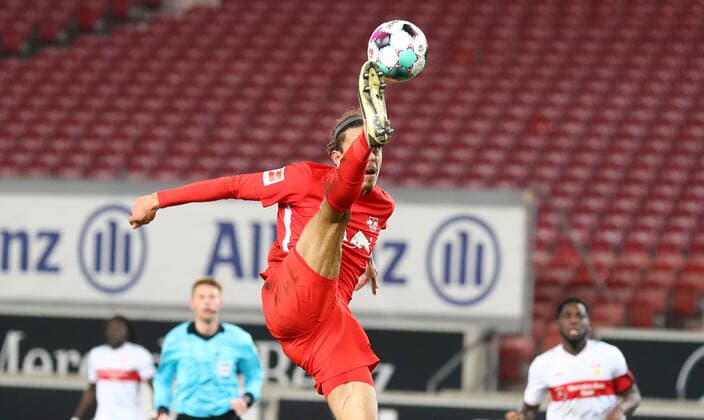 VfB Stuttgart - RB Leipzig 02.01.2021 Stuttgart, 02.01.2021, Mercedes-Benz Arena, Fussball, Bundesliga , VfB Stuttgart vs. RB Leipzig , Im Bild: Yussuf Poulsen (9, RB Leipzig). , DFL regulations prohibit any use of photographs as image sequences and or quasi-video. ,