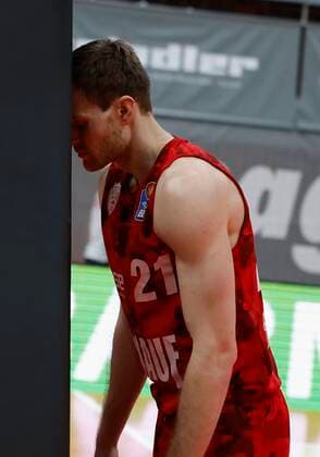 s.Oliver Wuerzburg vs. HAKRO Merlins Crailsheim, Basketball, BBL Deutschland, Wuerzburg, s.Oliver Arena, 03.01.2021, emspor, emonline, despor, deonline, s.Oliver Wuerzburg vs. HAKRO Merlins Crailsheim, Basketball, BBL Bild: v. li. Enttaeuschung bei Florian Koch (s.Oliver Wuerzburg) Photo: HMB Media Heiko Becker Pool Wuerzburg s.Oliver Arena Bayern Deutschland