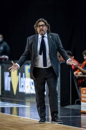 Basketball Berlin 03.01.2021 Saison 2020 2021 easyCredit BBL 1. Bundesliga Alba Berlin vs FC Bayern München Andrea Trinchieri (München, Trainer)