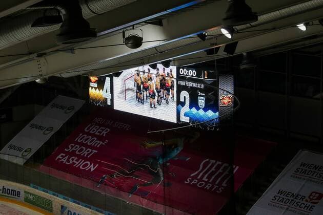 Ice hockey, Eishockey - ICEHL, Capitals vs Alba Volan VIENNA,AUSTRIA,03.JAN.21 - ICE HOCKEY - ICE Hockey League, EC Vienna Capitals vs Fehervar Alba Volan 19. Image shows a videowall with the score. GEPAxpictures xPhilippxBrem
