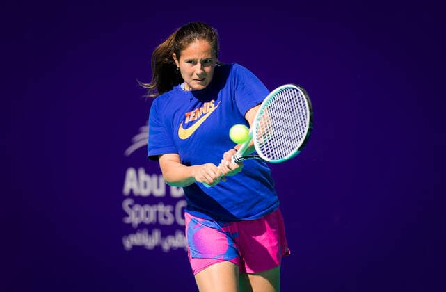 January 4, 2021, Abu Dhabi, UNITED ARAB EMIRATES: Daria Kasatkina of Russia during practice ahead of the 2021 Abu Dhabi WTA, Tennis Damen Womens Tennis Open WTA 500 tournament. Abu Dhabi UNITED ARAB EMIRATES - ZUMAa181 20210104_zaa_a181_047 Copyright: xRobxPrangex