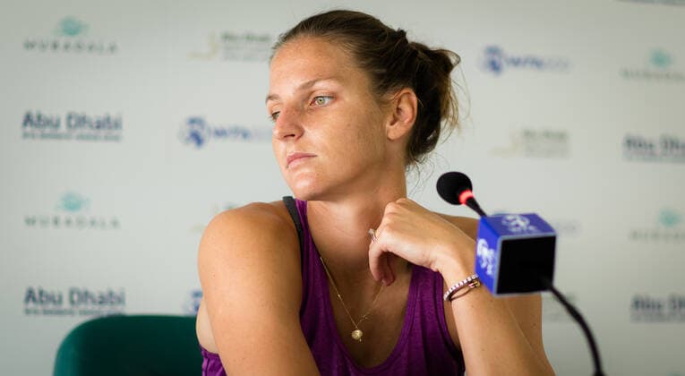 January 5, 2021, Abu Dhabi, UNITED ARAB EMIRATES: Karolina Pliskova of the Czech Republic talks to the media ahead of the 2021 Abu Dhabi WTA, Tennis Damen Womens Tennis Open WTA 500 tournament. Abu Dhabi UNITED ARAB EMIRATES - ZUMAa181 20210105_zaa_a181_110 Copyright: xRobxPrangex