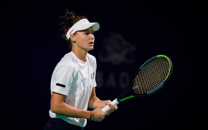 January 5, 2021, Abu Dhabi, UNITED ARAB EMIRATES: Veronika Kudermetova of Russia during practice ahead of the 2021 Abu Dhabi WTA, Tennis Damen Womens Tennis Open WTA 500 tournament. Abu Dhabi UNITED ARAB EMIRATES - ZUMAa181 20210105_zaa_a181_147 Copyright: xRobxPrangex
