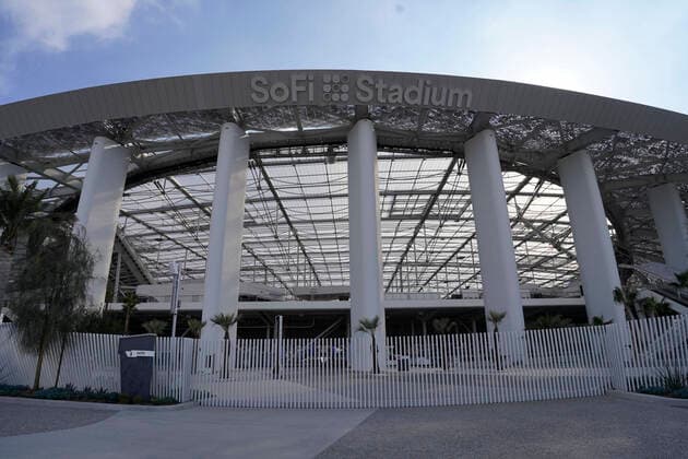 INGLEWOOD, CA - JANUARY 03: A general view of the exterior of SoFi Stadium during the NFL, American Football Herren, USA game between the Arizona Cardinals and the Los Angeles Rams on January 03, 2021, at SoFi Stadium in Inglewood, CA. (Photo by Kevin Reece Icon Sportswire) NFL: JAN 03 Cardinals at Rams Icon592210103721