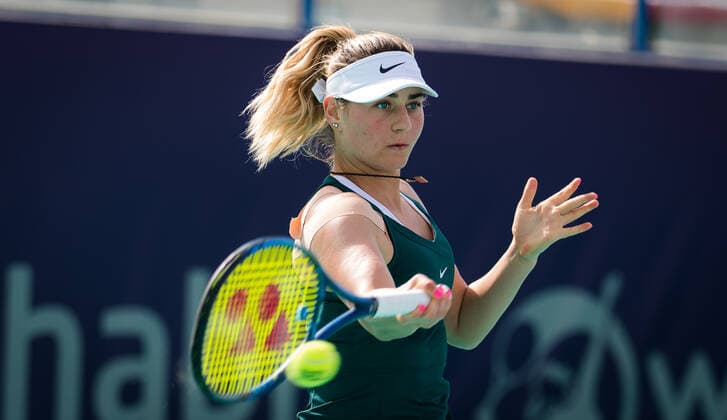 January 7, 2021, Abu Dhabi, UNITED ARAB EMIRATES: Marta Kostyuk of Ukraine in action during the first round at the 2021 Abu Dhabi WTA, Tennis Damen Womens Tennis Open WTA 500 tournament against Lucie Hradecka of the Czech Republic Abu Dhabi UNITED ARAB EMIRATES - ZUMAa181 20210107_zaa_a181_087 Copyright: xRobxPrangex
