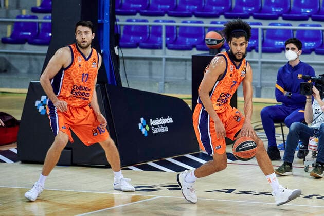 January 7, 2021, Barcelona, Spain: Louis Labeyrie of Valencia Basket during the Turkish Airlines EuroLeague match between FC Barcelona, Barca and Valencia Basket at Palau Blaugrana in Barcelona, Spain. Barcelona Spain - ZUMAd159 20210107_zia_d159_101 Copyright: xGerardxFrancox