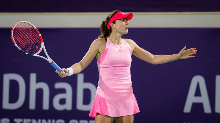 January 8, 2021, Abu Dhabi, UNITED ARAB EMIRATES: Alize Cornet of France in action during her second round match at the 2021 Abu Dhabi WTA, Tennis Damen Womens Tennis Open WTA 500 tournament against Paula Badosa of Spain Abu Dhabi UNITED ARAB EMIRATES - ZUMAa181 20210108_zaa_a181_203 Copyright: xRobxPrangex
