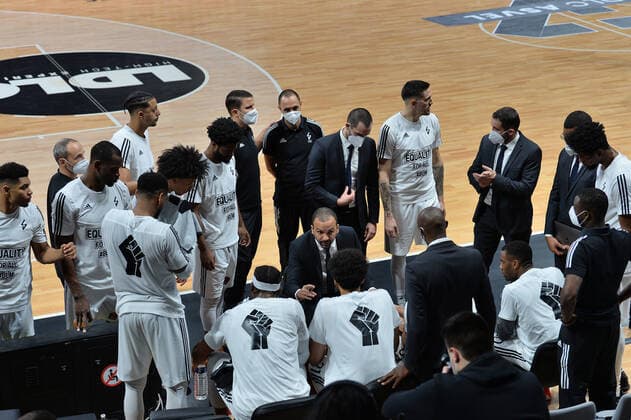 TJ Parker (entraineur asvel) BASKETBALL : LDLC ASVEL vs Anadolu Efes Istambul - Euroleague - 08 01 2021 FredericChambert Panoramic 