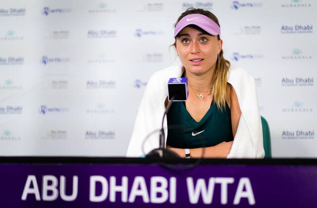 January 8, 2021, Abu Dhabi, UNITED ARAB EMIRATES: Paula Badosa of Spain talks to the media after her second round match at the 2021 Abu Dhabi WTA, Tennis Damen Womens Tennis Open WTA 500 tournament. Abu Dhabi UNITED ARAB EMIRATES - ZUMAa181 20210108_zaa_a181_210 Copyright: xRobxPrangex