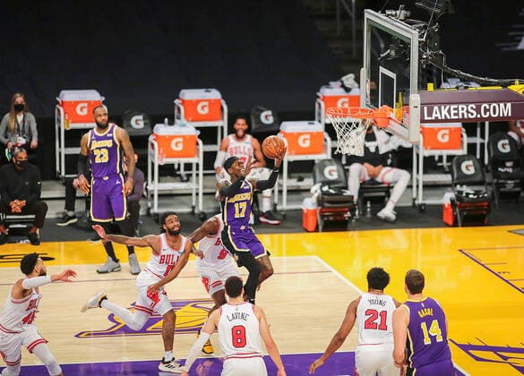 Bilder des Jahres 2021, Sport 01 Januar Sport Themen der Woche KW01 Sport Bilder des Tages January 8, 2021, Los Angeles, California, USA: Dennis Schroder 17 of the Los Angeles Lakers goes for a layup during their regular season NBA, Basketball Herren, USA game with the Chicago Bulls on Friday January 8, 2021 at the Staples Center in Los Angeles, California. PHILLIP KIM PI Los Angeles USA - ZUMAp124 20210108_zaa_p124_057 Copyright: xPhillipxKimx