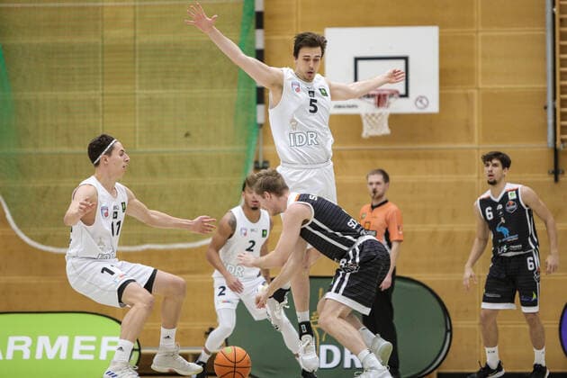ART Giants Duesseldorf gegen BSW Sixers, 09.01.2020 Lennart Boner 5 ART Giants Duesseldorf gegen BSW Sixers, 09.01.2020 Copyright: xBEAUTIFULxSPORTS KennyxBeelex