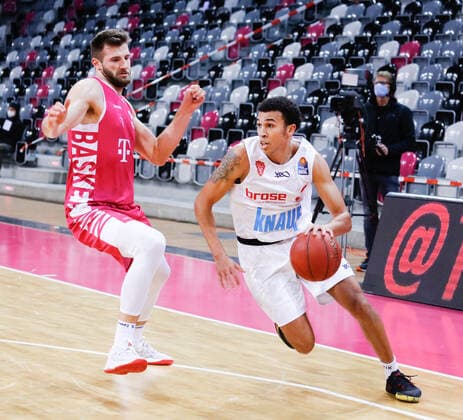 Tyson Ward (s. Oliver Würzburg, 03) Telekom Baskets Bonn vs. s. Oliver Wuerzburg, Herren, Basketball, 1. Bundesliga, 12. Spieltag, 2020 2021, 09.01.2021 Telekom Baskets Bonn vs. s. Oliver Wuerzburg, Herren, Basketball, 1. Bundesliga, 12. Spieltag, 2020 2021, 09.01.2021 Bonn Copyright: xJulianxMeusel Eibner-Pressefotox EP_JML