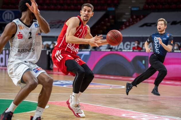 Diego Flaccadori 12 (FC Bayern), FC Bayern Basketball vs. Niners Chemnitz, BBL, 10.01.2021 Muenchen Bayern Deutschland