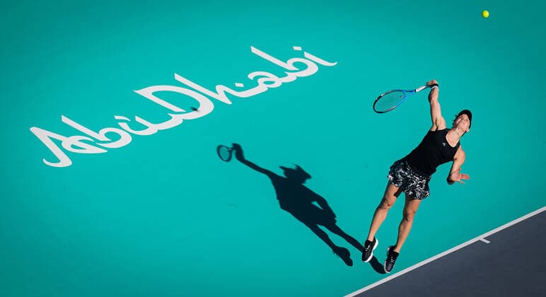 Sport Bilder des Tages January 10, 2021, Abu Dhabi, UNITED ARAB EMIRATES: Maria Sakkari of Greece in action during her third round match at the 2021 Abu Dhabi WTA, Tennis Damen Womens Tennis Open WTA 500 tournament against Garbine Muguruza of Spain Abu Dhabi UNITED ARAB EMIRATES - ZUMAa181 20210110_zaa_a181_071 Copyright: xRobxPrangex