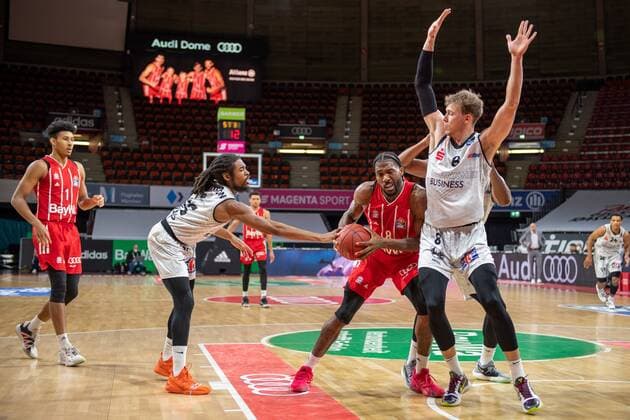 !c15, Jalen Reynolds 8 (FC Bayern), Jan Niklas Wimberg 8 (Niners Chemnitz), FC Bayern Basketball vs. Niners Chemnitz, BBL, 10.01.2021 Muenchen Bayern Deutschland