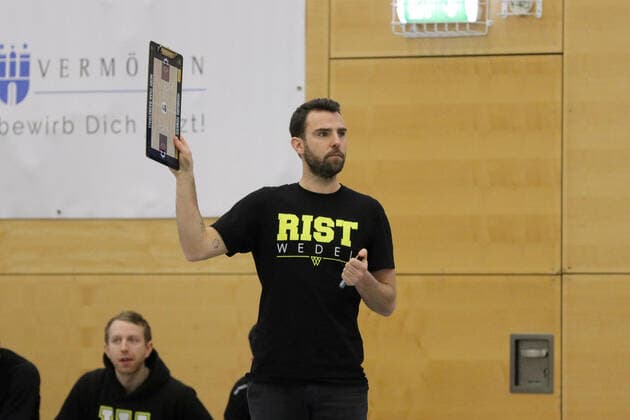Basketball I Herren I Saison 2020 2021 I Pro B I 13. Spieltag I ETV Hamburg - SC Rist Wedel I 10.01.2021 Benka Barloschky (Trainer, SC Rist Wedel) Hamburg Sporthalle Hohe Weide Hamburg Deutschland Copyright: xLobeca RalfxHomburgx